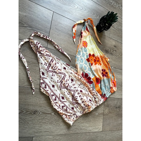•Free People•Tied To You Tank in Tropical Combo - Picture 4 of 7